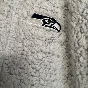 Fluffy Seahawks Robe
